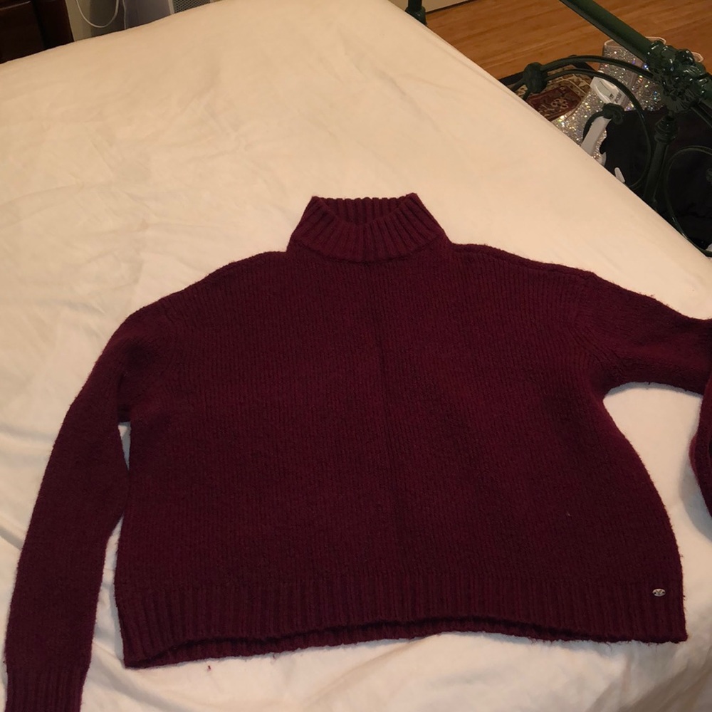 American eagle turtleneck red sweater NEVER WORN